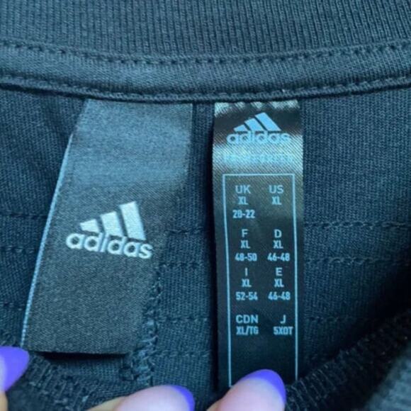 Adidas Women Black Crew Neck Short Sleeve Oversized Pullover Shirt Size XL - Picture 6 of 9